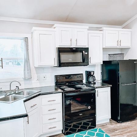 Private Tiny Home Royal Ridge Getaway Kültér fotó