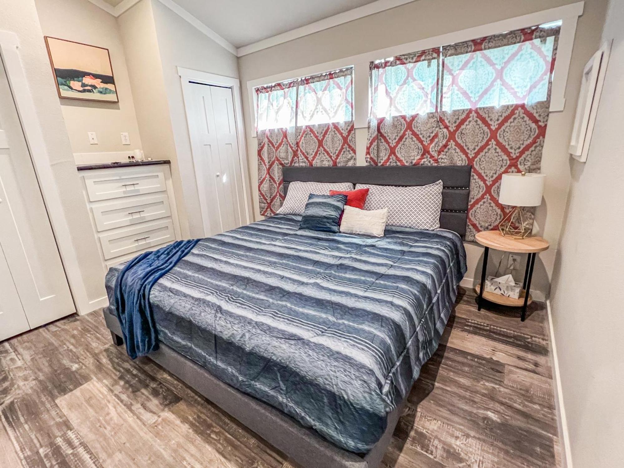 Private Tiny Home Royal Ridge Getaway Kültér fotó